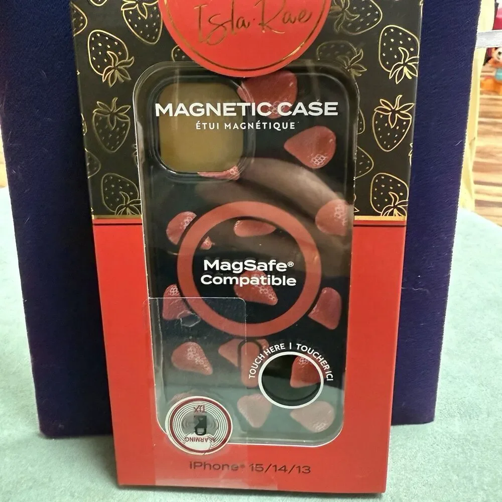 Isla Rae Protective iPhone Case 13 / 14 / 15 MagSafe Magnetic New Strawberries